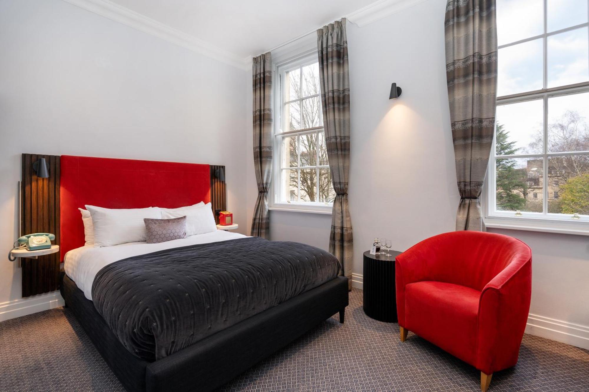 The Berkeley Square Hotel 4*